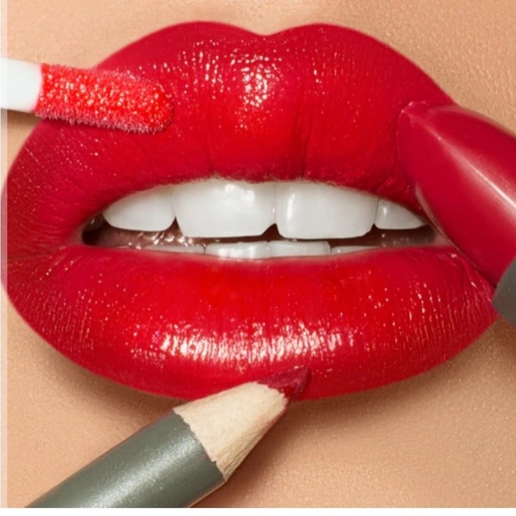 KAB Cosmetics Lip Kit In Cherry Pie - Picture 3 of 12